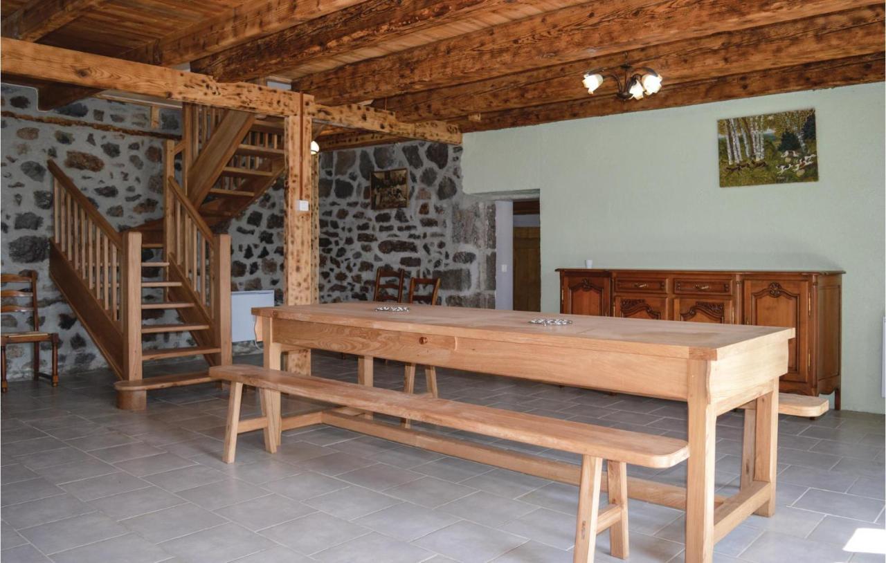 3 Bedroom Beautiful Home In Cheylade Bagian luar foto